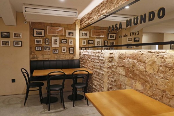 70 aniversario de Casa Mundo: el bocadillo de calamares alcanza su madurez