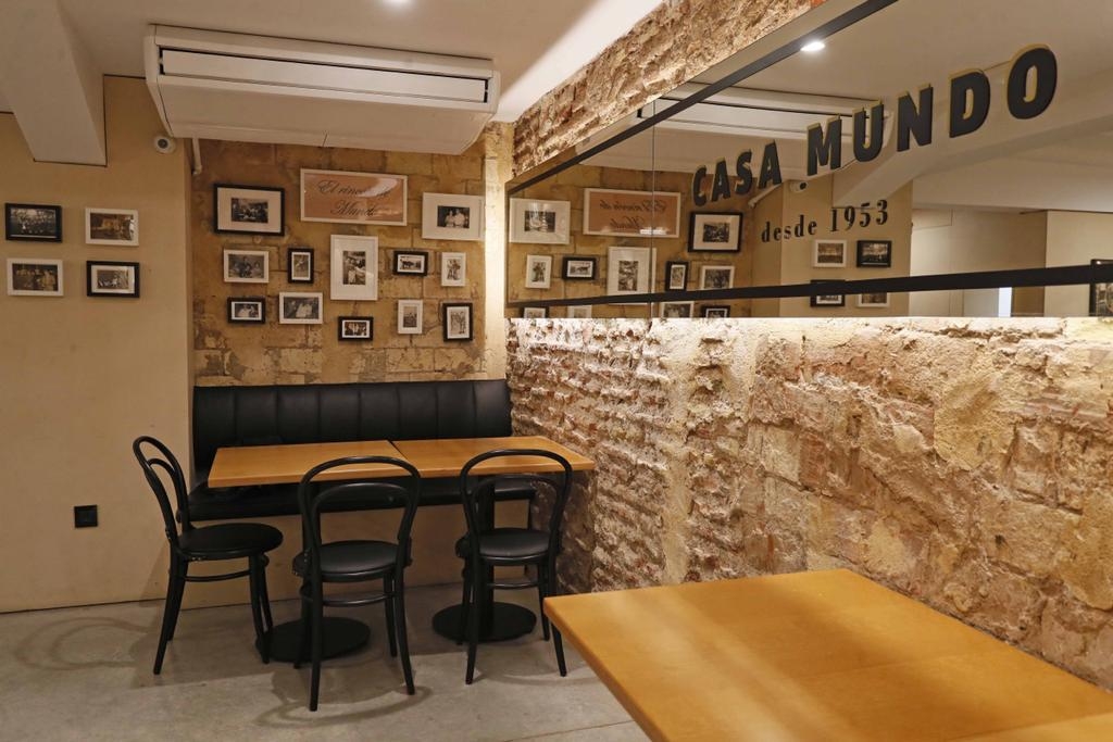 70 aniversario de Casa Mundo: el bocadillo de calamares alcanza su madurez