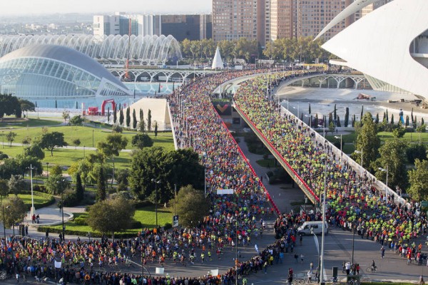 Valencia afronta el mejor maratón de su historia