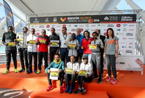 Los mejores maratonianos del mundo llegan a Valencia con el objetivo de batir el récord del circuito