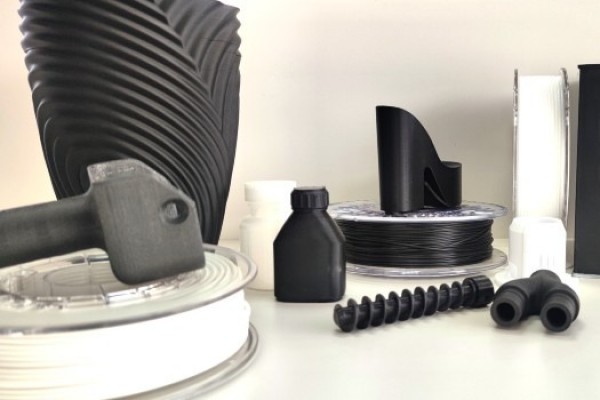 Recreus colabora con Repsol y crean un filamento con fibra de vidrio para impresión 3D