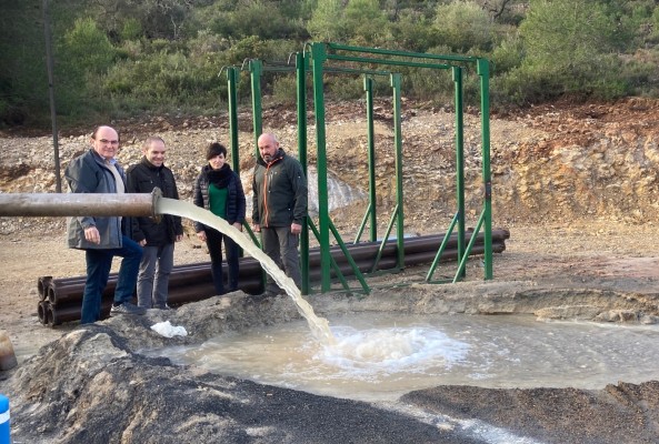 El Ayuntamiento de les Useres localiza un pozo con un caudal de 
1.500 litros de agua por minuto

