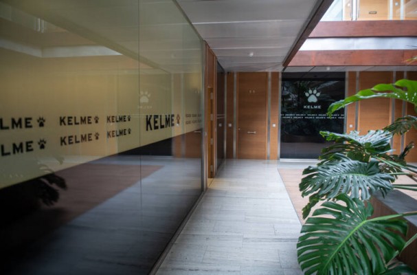 Kelme busca un acuerdo singular con Hacienda tras el respaldo del principal acreedor al convenio