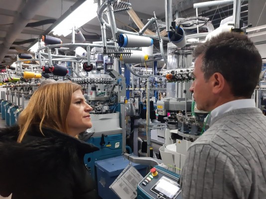 Bernabé destaca las ayudas del Gobierno para el sector del textil
