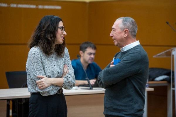 42.839 se inscriben para votar en las listas de Compromís: 13.172 decidirán el pulso Mas-Fullana