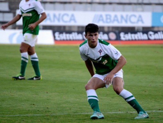 Aitor Pascual, juvenil del Ferrol al que siguió el Valencia, ficha por el Levante
