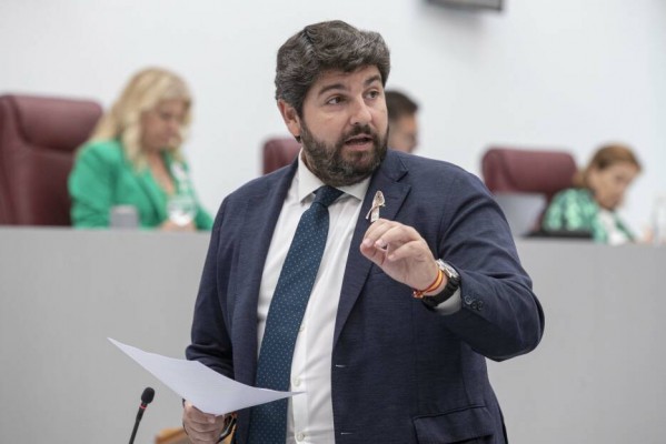 López Miras comparecerá en la Asamblea a petición propia para abordar el recorte al Trasvase