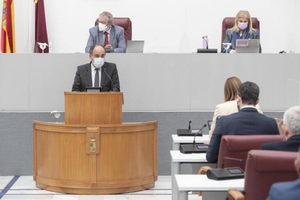 La Asamblea Regional invertirá 200.000 euros en renovar el vetusto sistema de conferencias y de votación electrónica