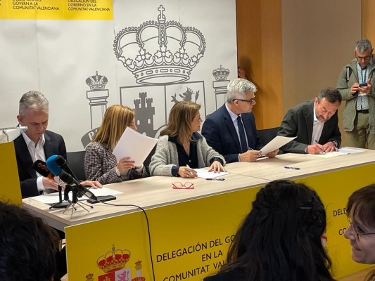 Elche ya tiene el convenio con Ministerio y Consell para la regeneración de Porfirio Pascual