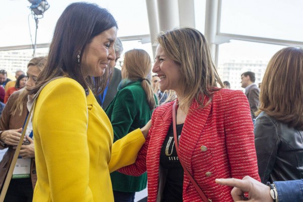 Begoña Carrasco le da vueltas a la lista: tantea al entorno de Jesús Merino para intentar su fichaje