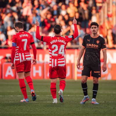 El Valencia encadena tres derrotas y sin marcar gol dos años y medio después
