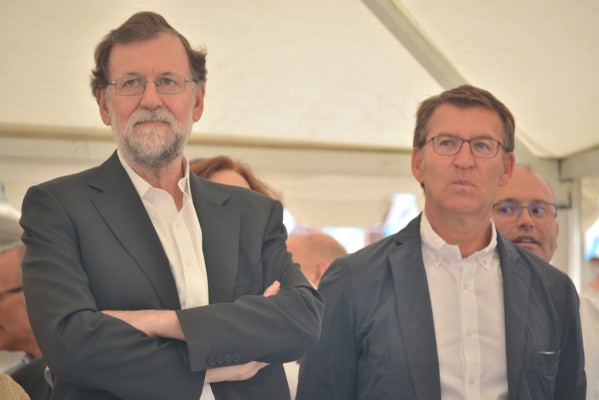 Feijóo suma a Aznar y Rajoy a su precampaña en un acto este sábado en Valencia