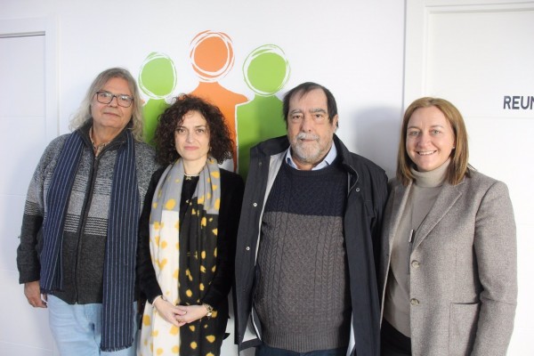 Los médicos, enfermeros y farmacéuticos y Alcer Castalia piden un nuevo Hospital General