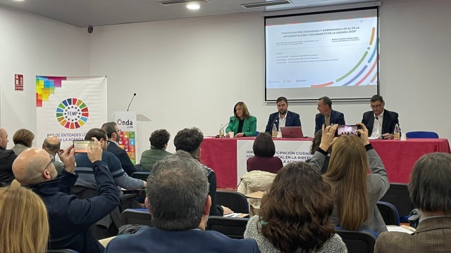 Benicàssim defiende sus acciones de desarrollo sostenible en Onda