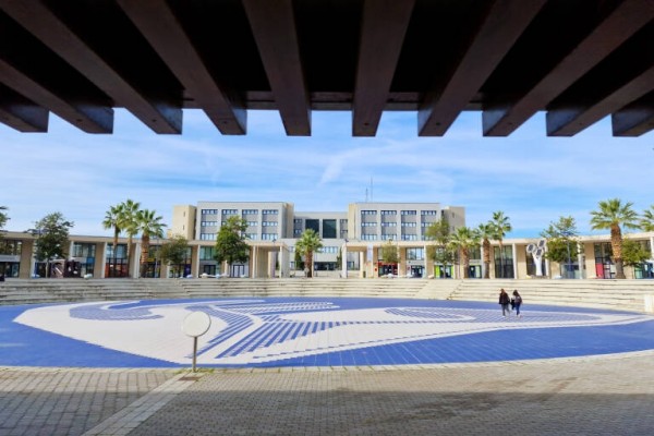 La huelga de profesores asociados pasa 'de puntillas' por la UJI: solo un 5,9% la secunda