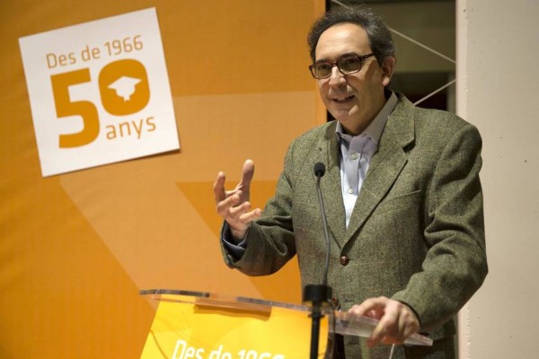 Javier Ferri: “O se reduce el gasto universitario o se suben las tasas”
