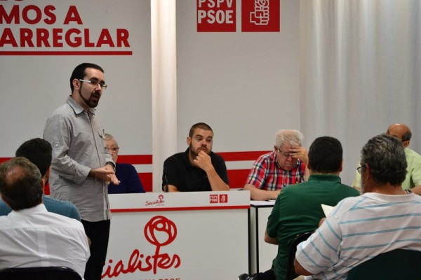 Izquierda Socialista exige una bicefalia en el PSPV para que Ximo Puig no lidere el partido