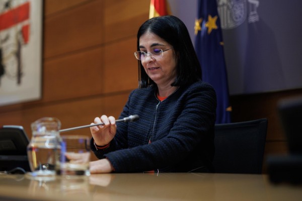 Sanidad examinará las aguas residuales de los vuelos desde China para vigilar nuevas variantes