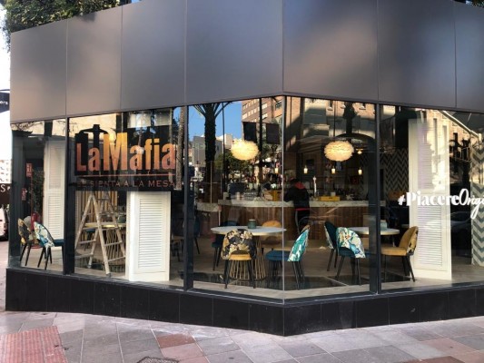 'La Mafia' llega al centro de Alicante con su tercer restaurante: apertura en el coliving de Suiters  