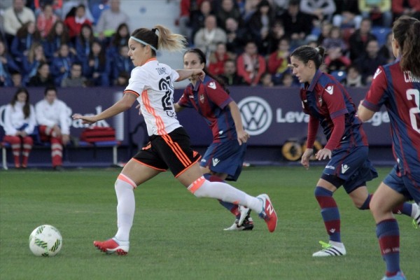 Derrota del Valencia CF Femenino en el derbi