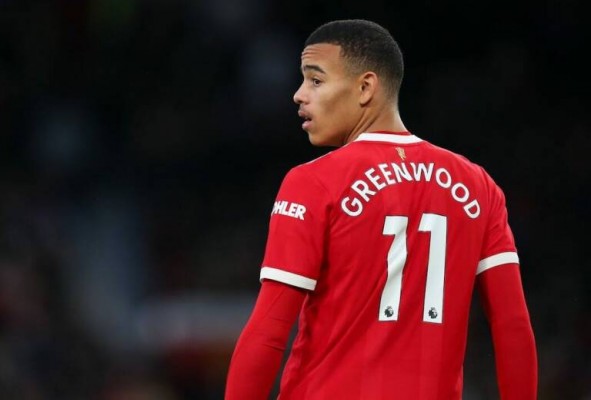 Retiran todos los cargos de violación y maltrato contra Mason Greenwood
