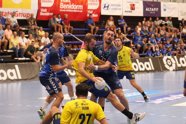 Un rearmado Benidorm retoma la competición en la pista del Bidasoa
