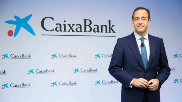 Una CaixaBank cada vez más recomendada por los analistas se cita con el mercado