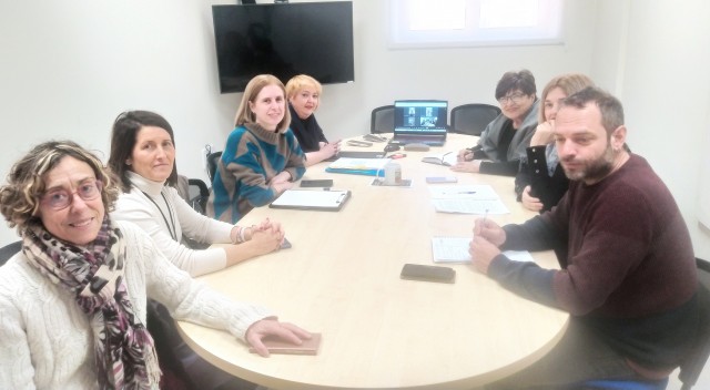 Castelló facilita que siete administradores de fincas asesoren a un grupo vulnerable con 200 viviendas

