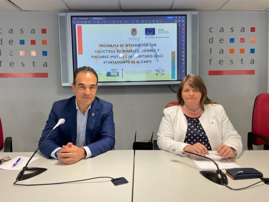 Alicante lanza un proceso de compra de innovación para un plan de atención a mayores que viven solos