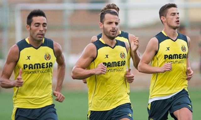 El Comité retira la amarilla a Soldado que podrá jugar en el Camp Nou