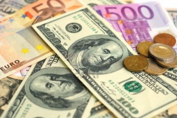 La paridad euro/dólar se alcanzará en los primeros meses de 2017
