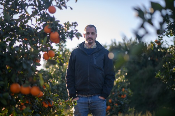 Nando es el retrato de los nuevos agricultores