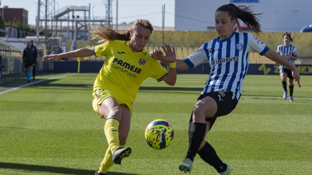 El Villarreal logra un triunfo vital ante el Deportivo Alavés para la lucha por la permanencia