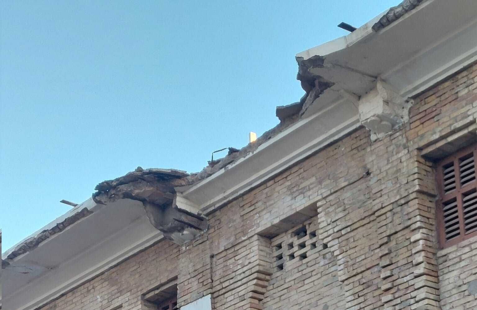 Ciudadanos critica el abandono del patrimonio tras caer una balconada de los Docks