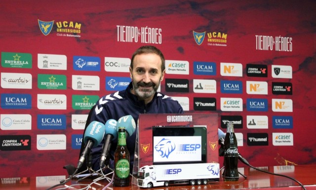 Sito Alonso ve al UCAM CB 