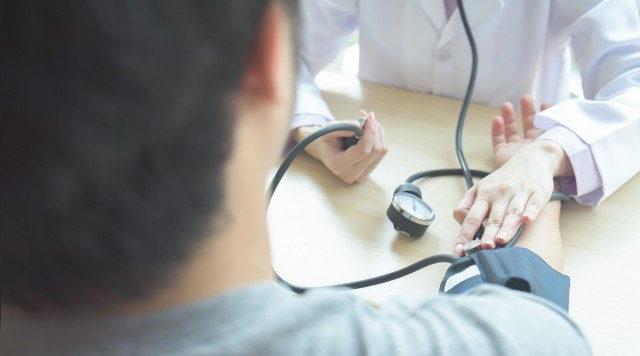 ¿Por qué es importante hacerse chequeos médicos periódicos? 