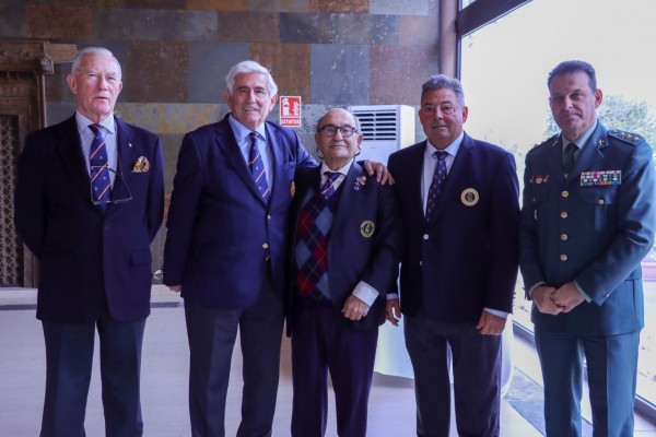 Andrés Torrubia recibe la Medalla al Mérito en Golf y la Presidencia de Honor de la Federación Valenciana