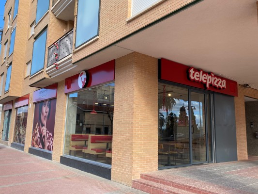 Telepizza aterriza en Santomera