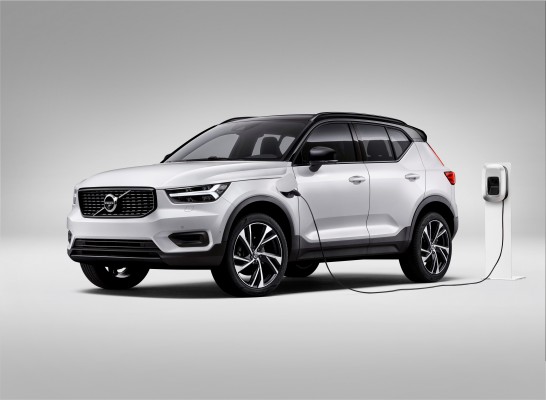 Volvo aumenta la autonomía de sus modelos eléctricos XC40 Recharge y C40 Recharge