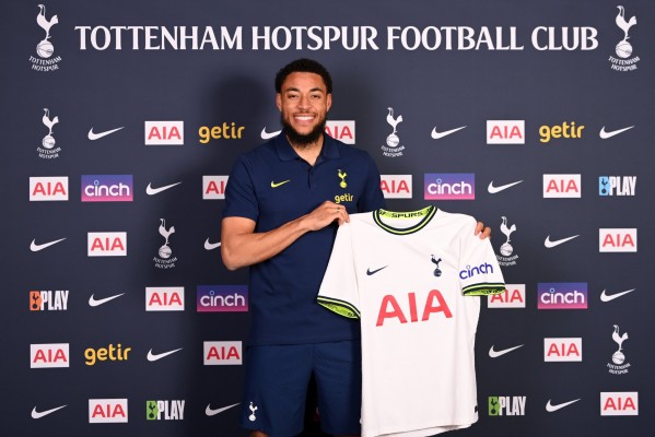 Oficial: Danjuma, cedido al Tottenham con opción de compra