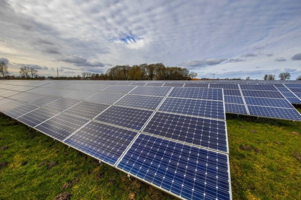 La portuguesa TagEnergy elige Los Alcázares para una planta solar con una inversión de 17 millones