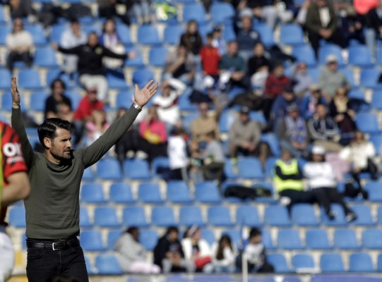 Hércules y Alcoyano, pendientes de Ander Vitoria
