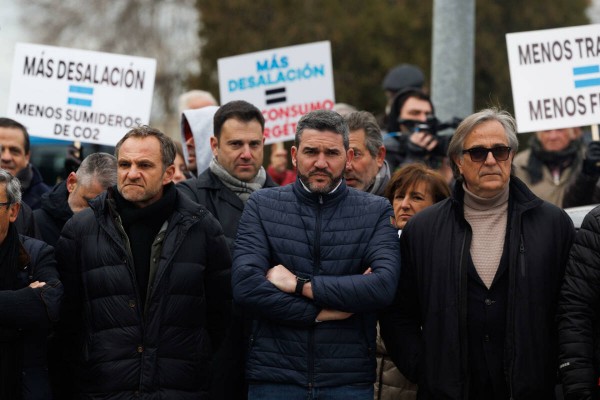 El golpe de gracia al Tajo-Segura lanza la ofensiva de los regantes y Murcia al Supremo
