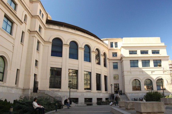 La Universitat de València, tercera de España en el ranking URAP de producción científica