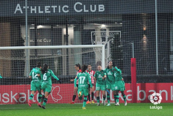 El Levante UD Femenino enlaza la séptima victoria ante el Athletic y se afianza en puestos Champions
