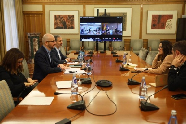 Mas afirma que la ley estatal de Servicios Sociales seguirá la línea de la ley valenciana de 2019