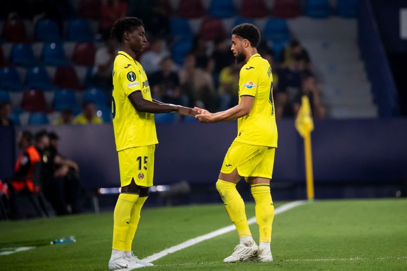 El Villarreal ya trabaja en un delantero para sustituir a Danjuma y Jackson