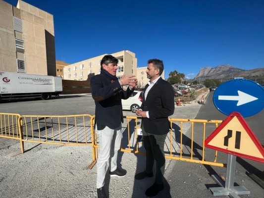 José Juan Zaplana: “Las obras del hospital de La Vila están siendo caóticas por la mala gestión de Puig”