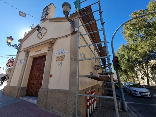 Elda inicia la rehabilitación de la ermita de San Antón para mejorar su aspecto y conservación