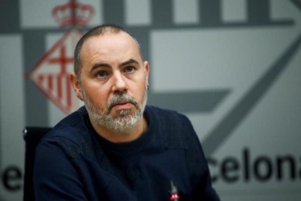 Querellas y causas judiciales coinciden con la renuncia de Eloi Badia a presentarse a las municipales de Barcelona
